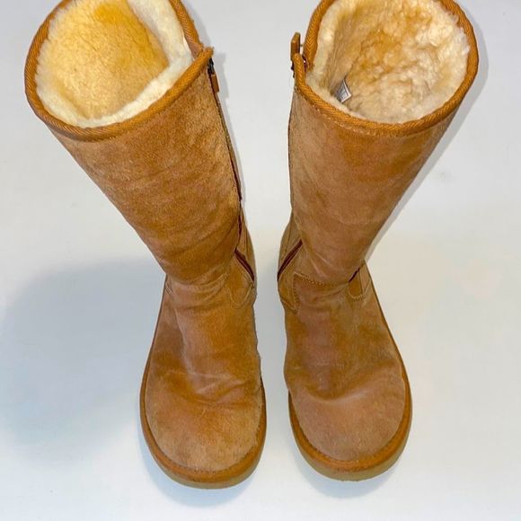 UGG Tall Sunset Boot - Picture 3 of 11